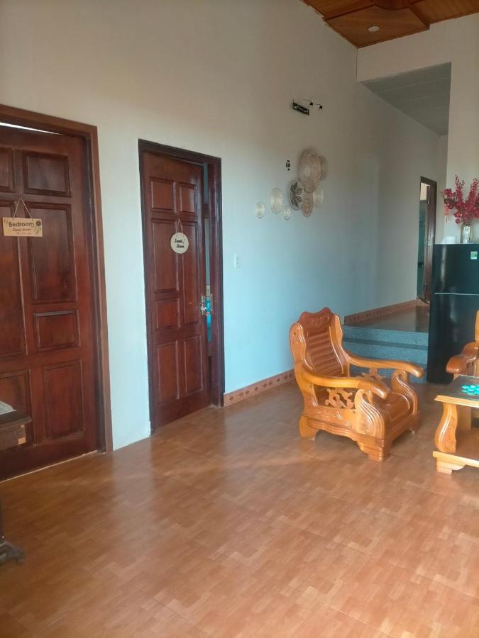 Ly'S Homestay Gia Nghia Extérieur photo